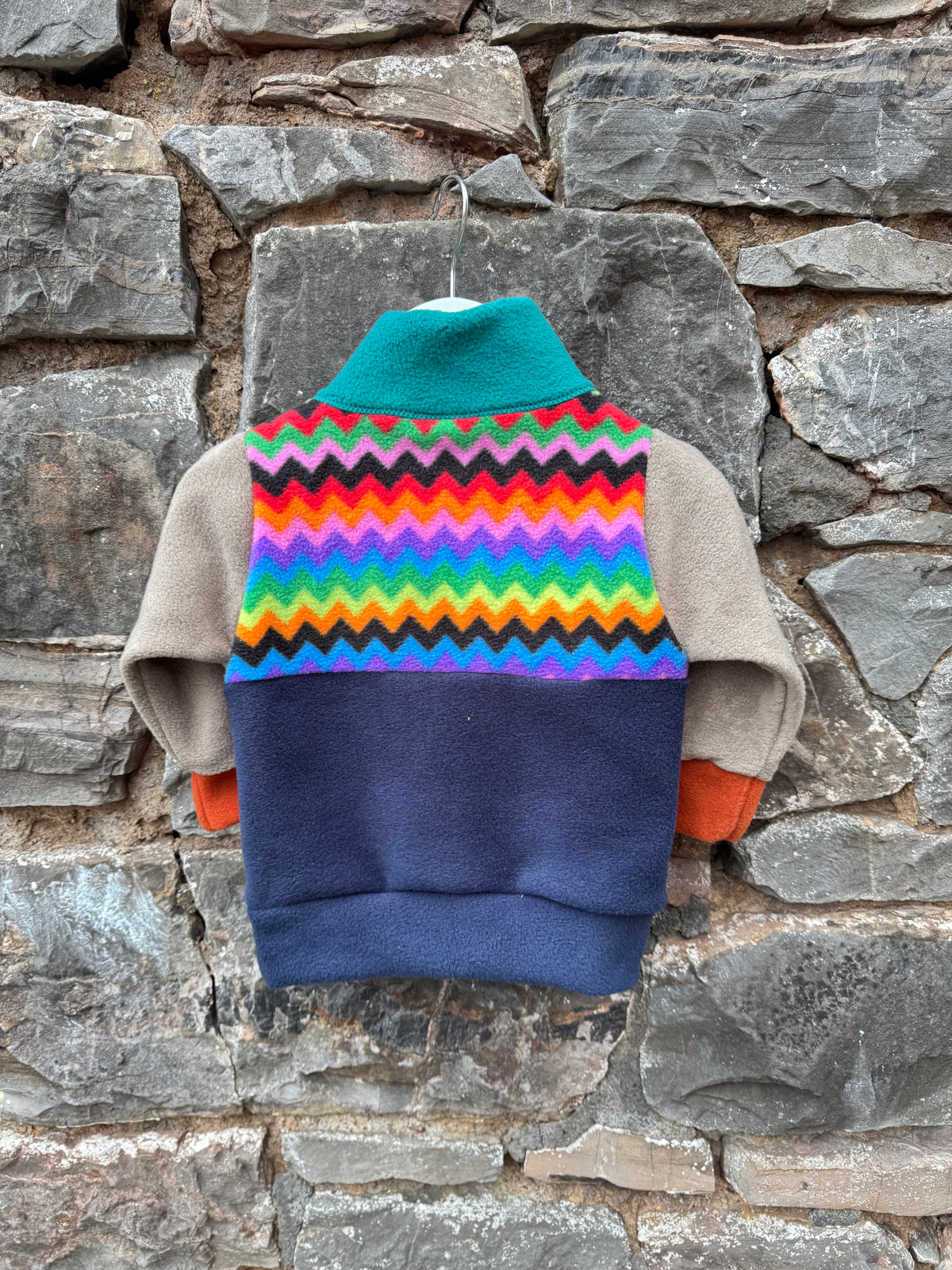 9 months Fleece with buttons