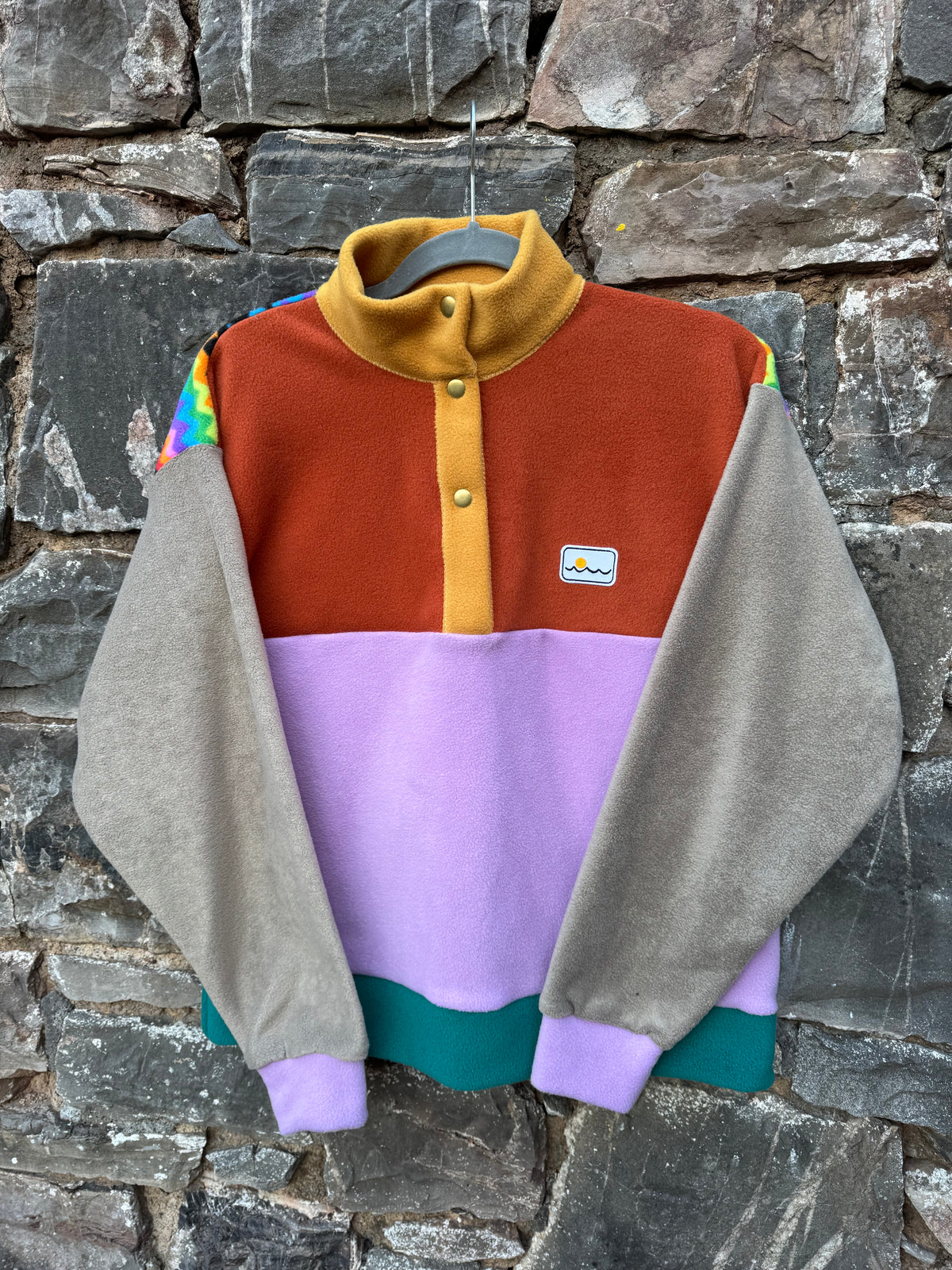 Short Small , Adult Sweatshirt with buttons
