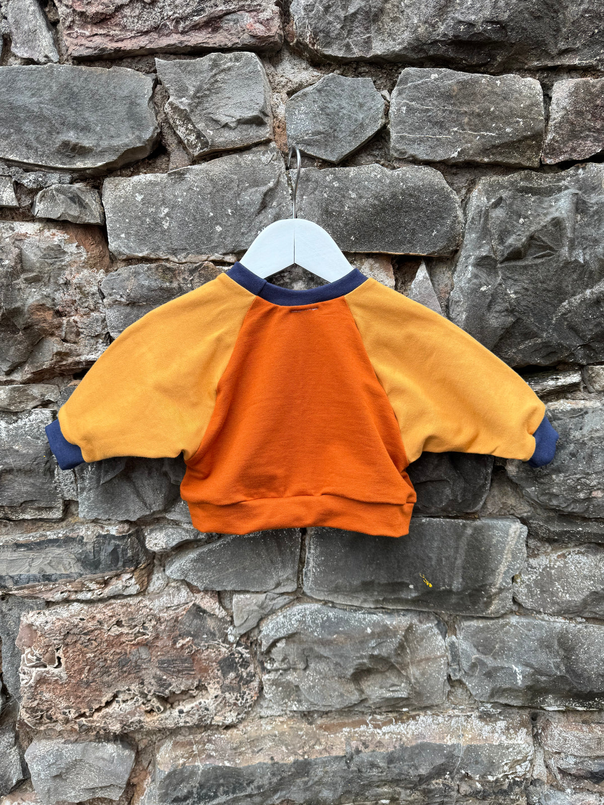 New born, Raglan boxy fit sweatshirt