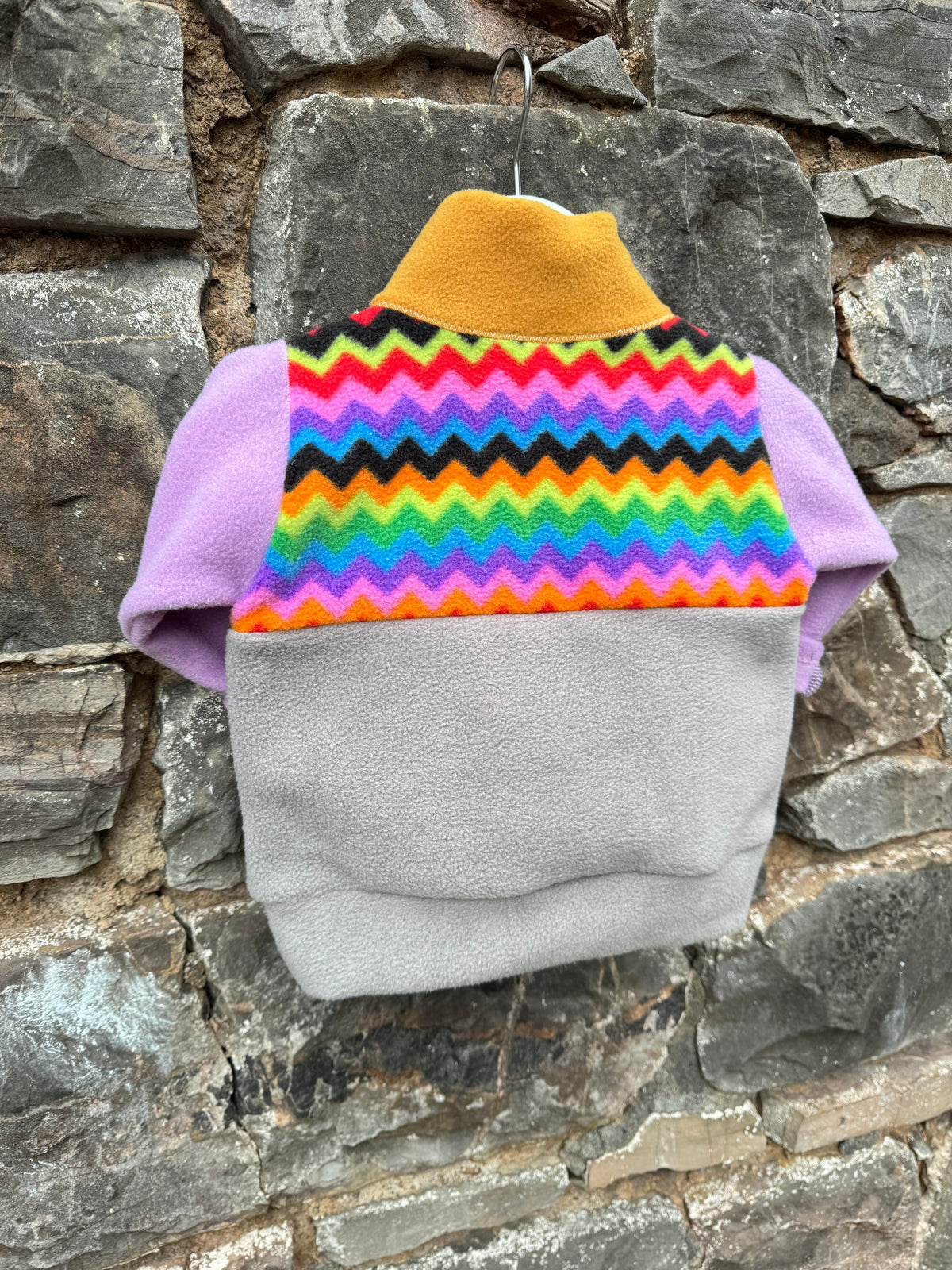 6 months Fleece with button