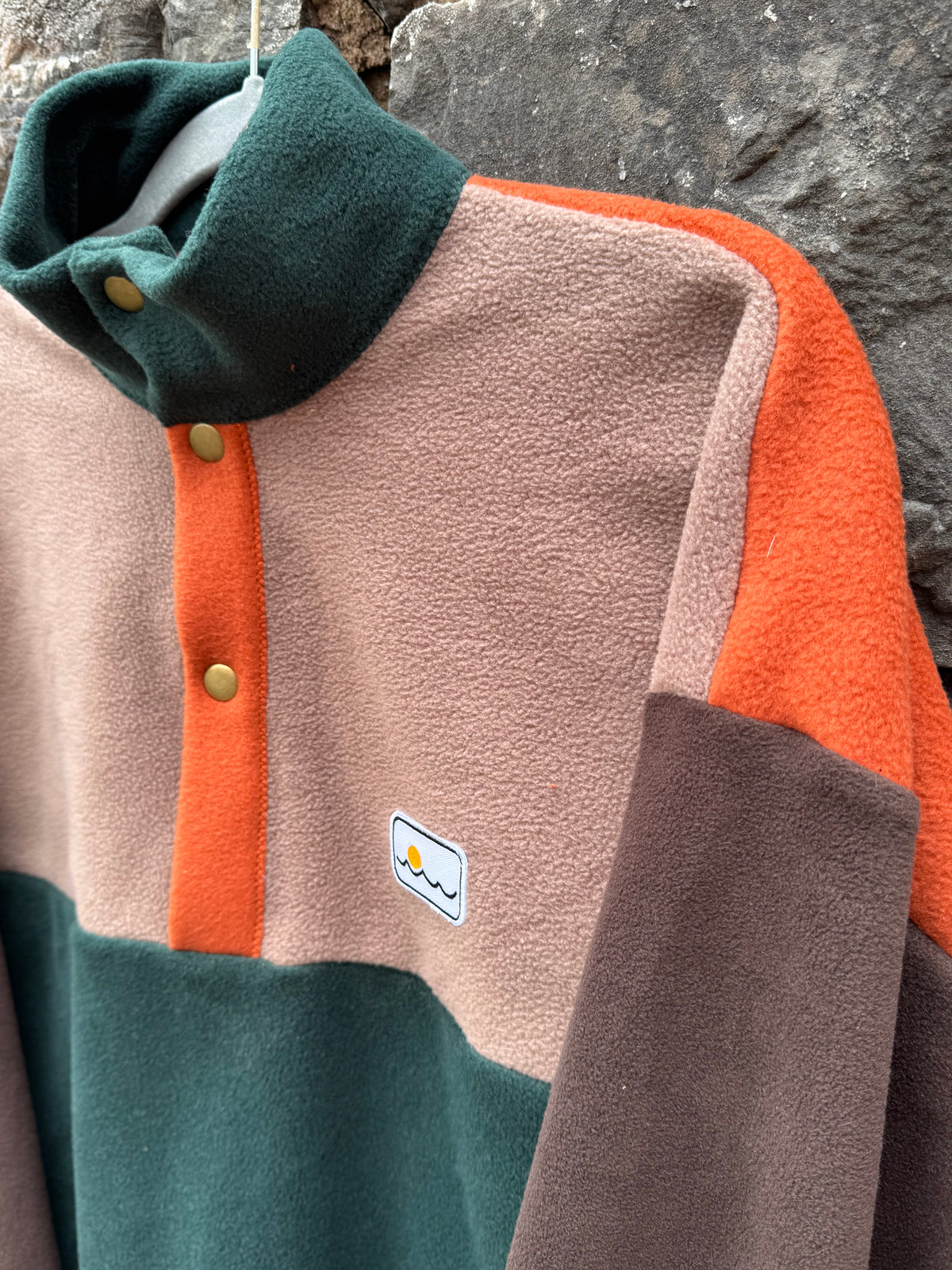 Large, Adult fleece with buttons