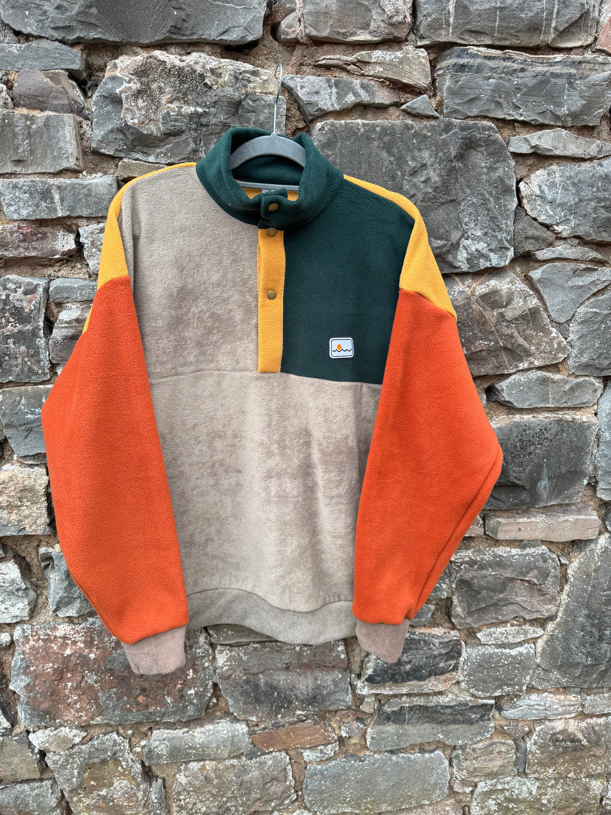 Large, Adult fleece with buttons