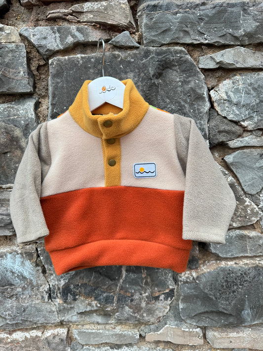 9 months Fleece with buttons