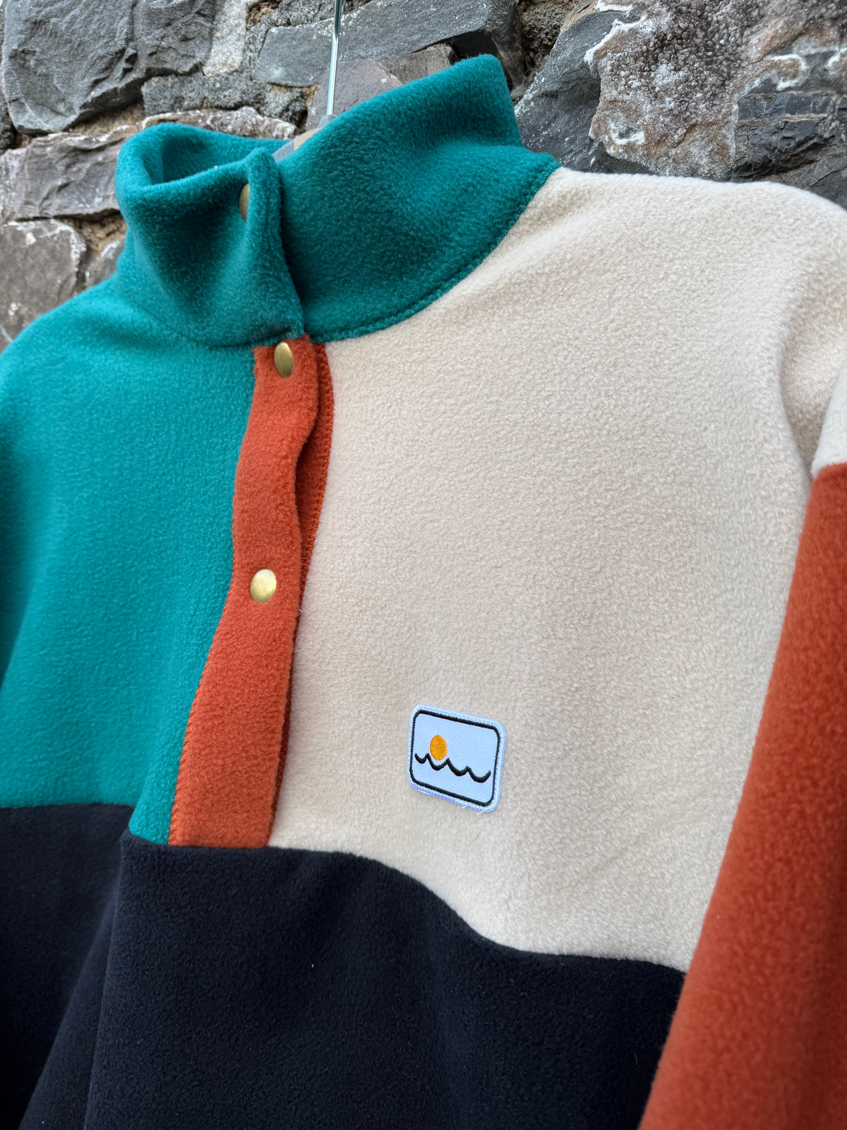 Short Small , Adult Sweatshirt with buttons