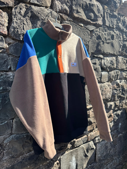 XLarge, Adult fleece with buttons