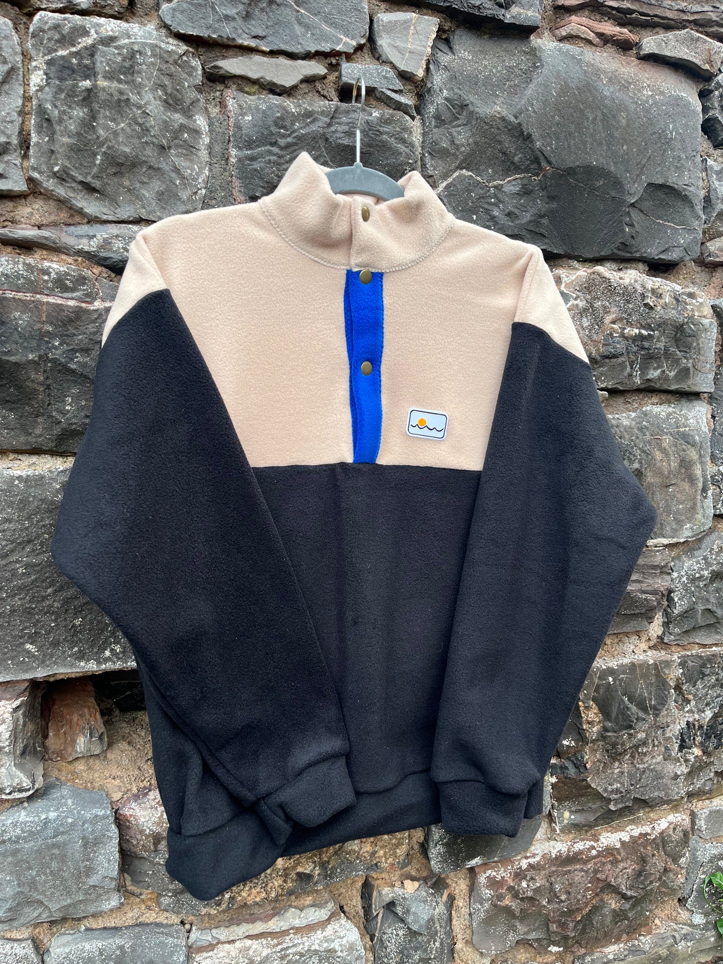Adult Sweatshirt with buttons