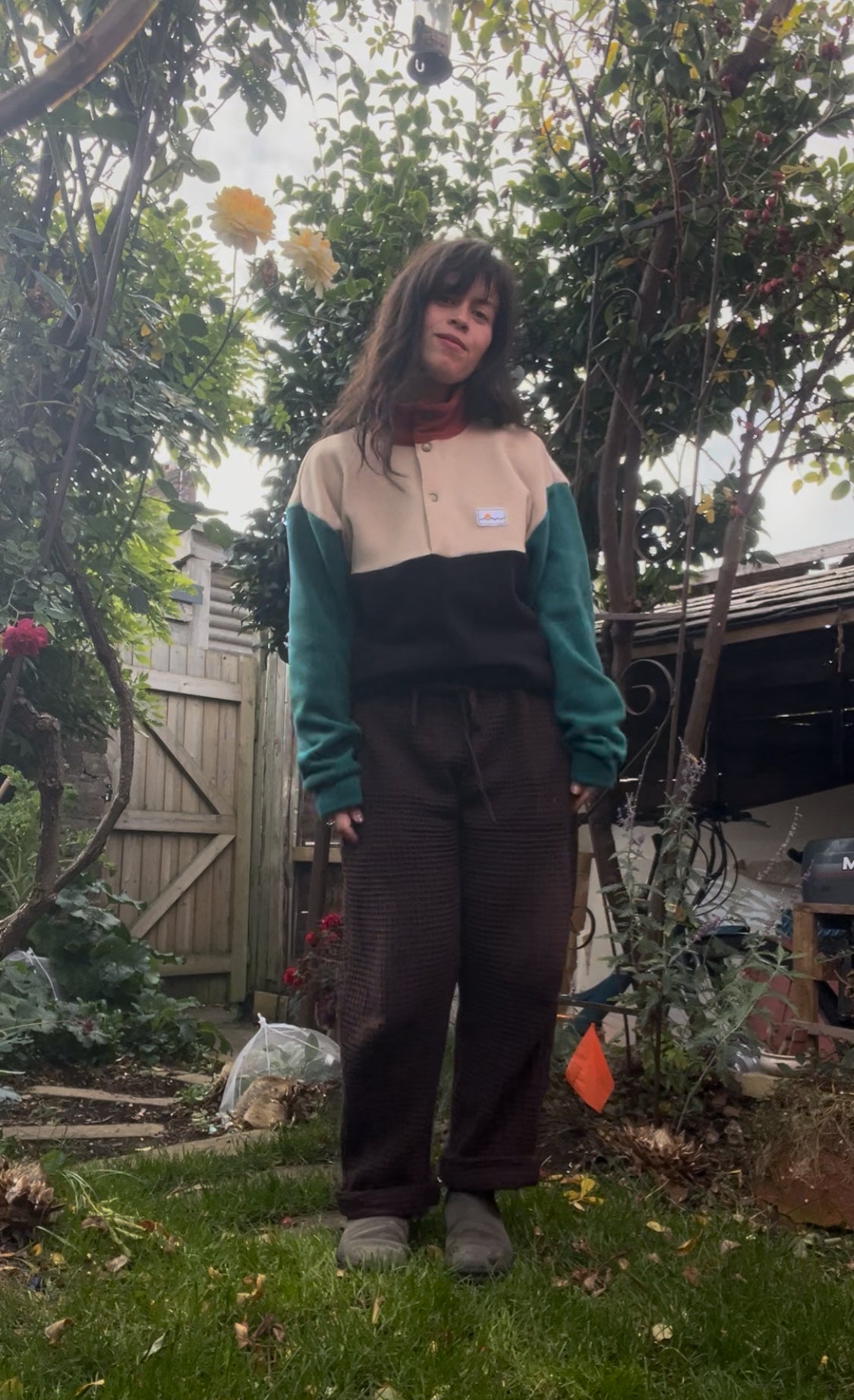 Adult Sweatshirt with buttons