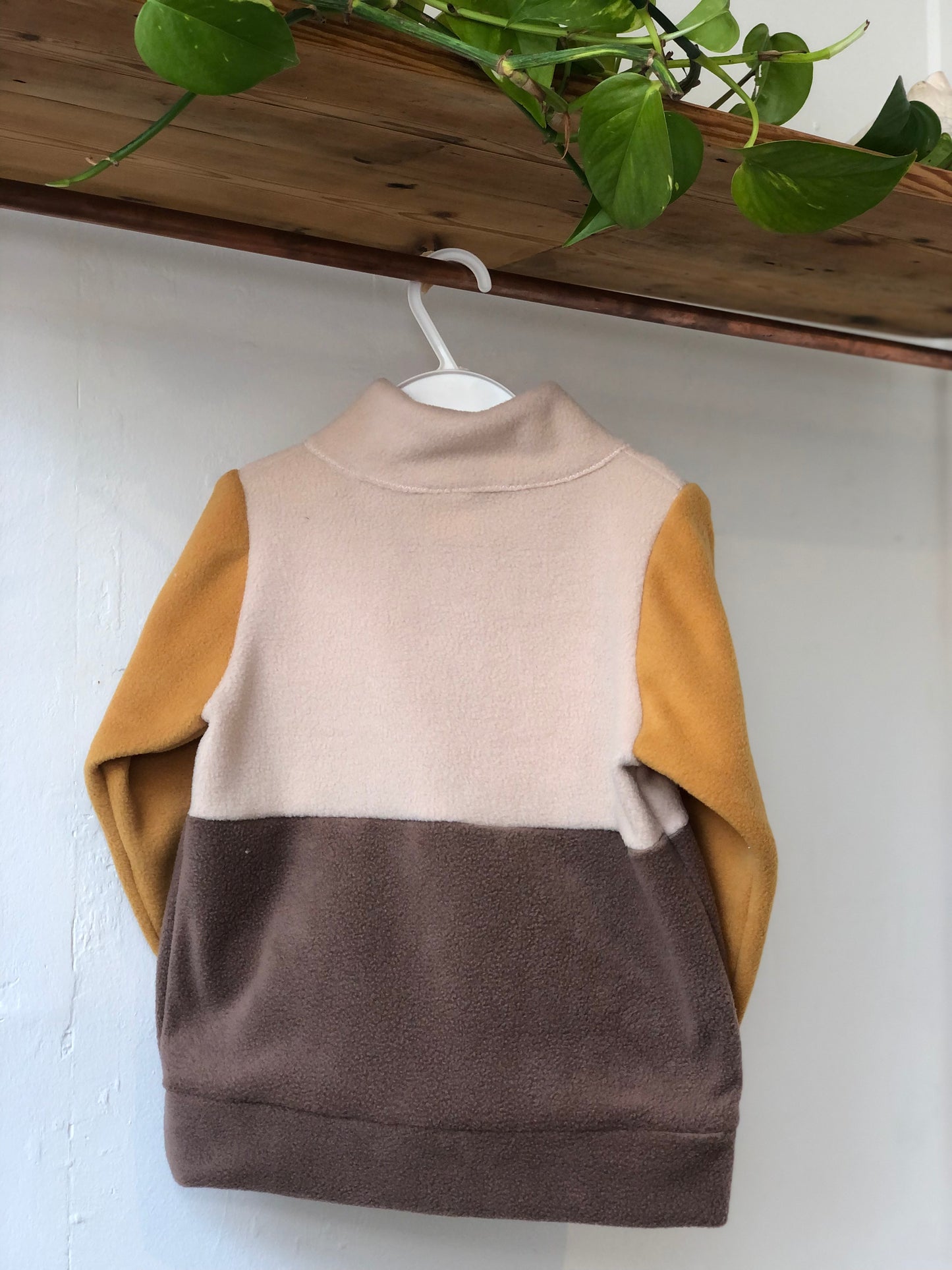 4year old, Sweatshirt with buttons